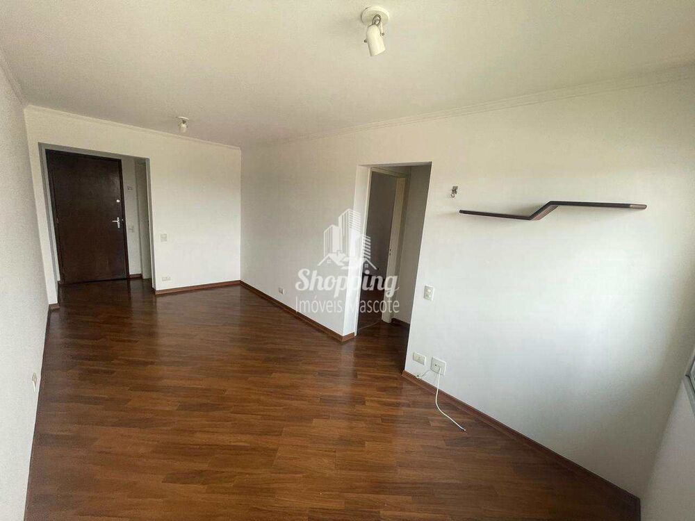 Apartamento à venda e aluguel com 2 quartos, 60m² - Foto 8
