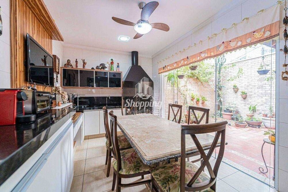 Sobrado à venda com 4 quartos, 229m² - Foto 10