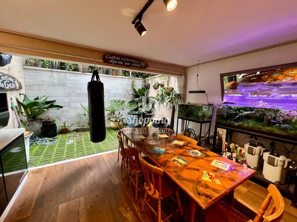 Casa, 3 quartos, 300 m² - Foto 12