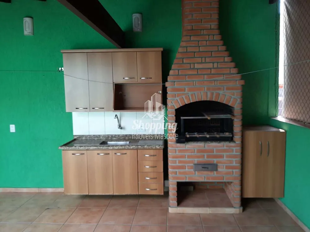 Sobrado, 3 quartos, 240 m² - Foto 2