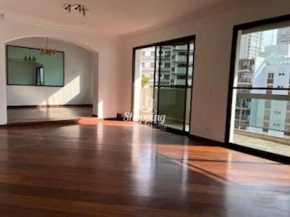 Apartamento, 3 quartos, 233 m² - Foto 2