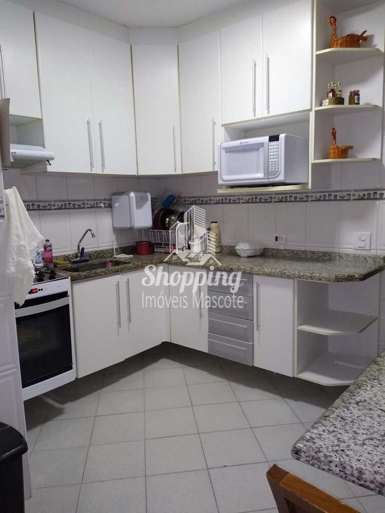 Casa à venda com 2 quartos, 136m² - Foto 2