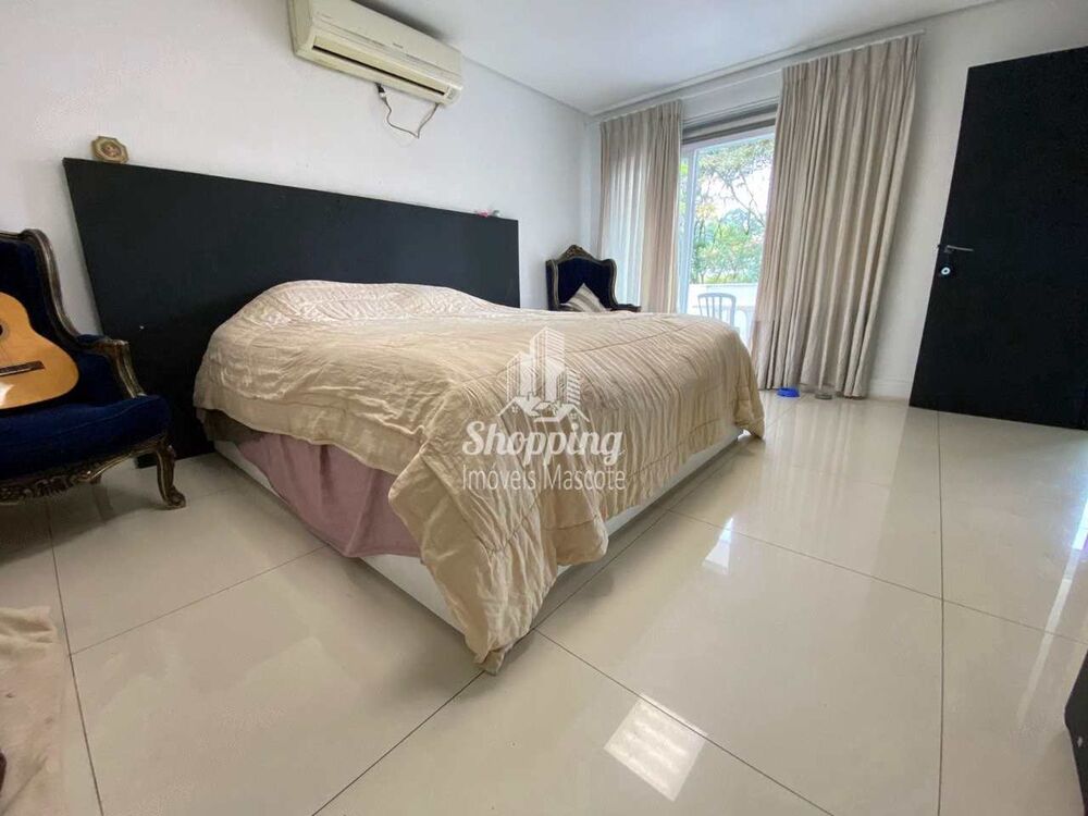 Casa, 4 quartos, 1200 m² - Foto 4