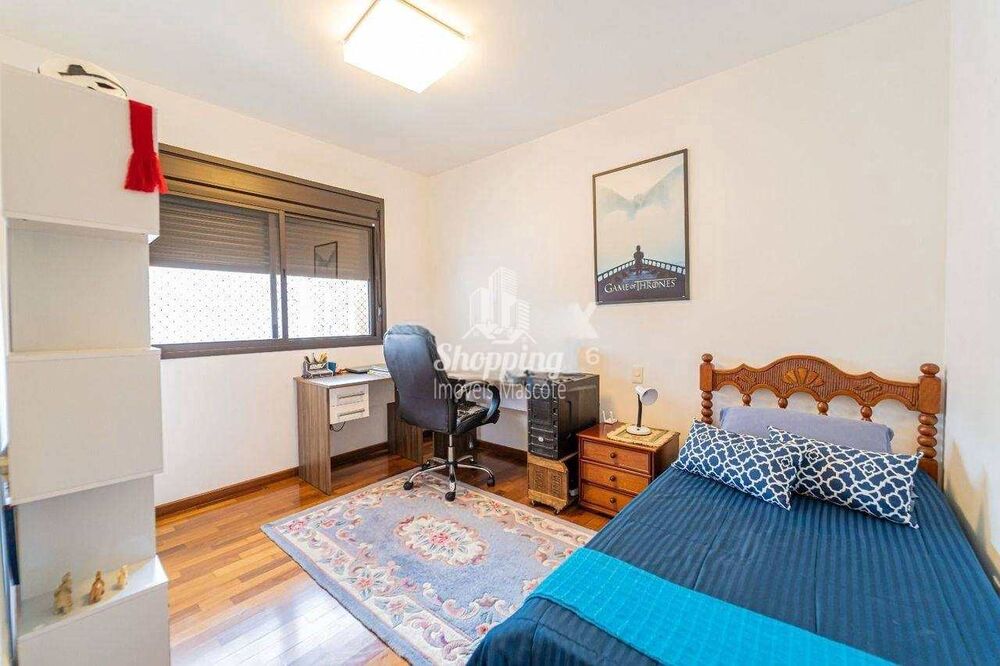 Apartamento à venda com 4 quartos, 208m² - Foto 11