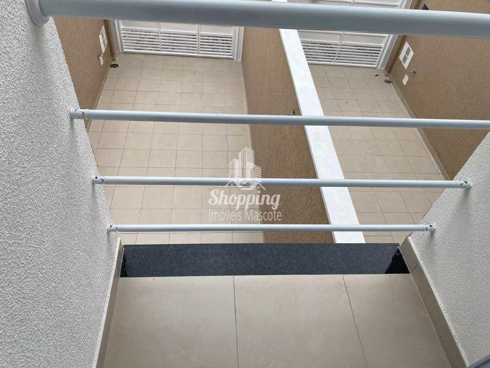 Sobrado à venda com 3 quartos, 90m² - Foto 4