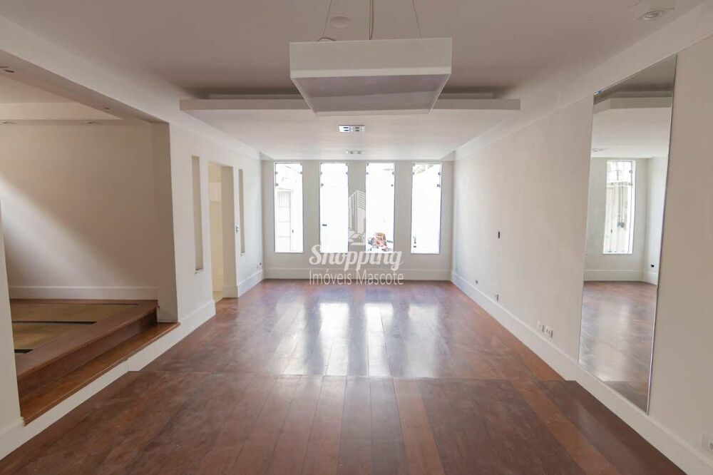 Sobrado, 3 quartos, 280 m² - Foto 1