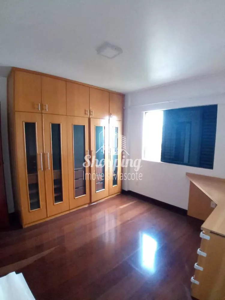 Apartamento para alugar com 3 quartos, 150m² - Foto 6