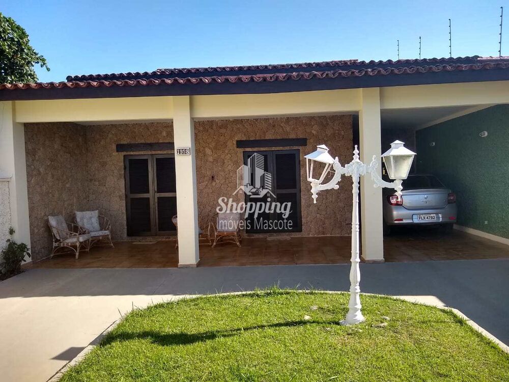 Casa, 3 quartos, 250 m² - Foto 2