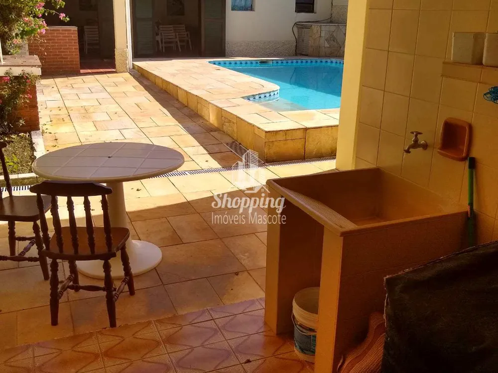 Casa, 3 quartos, 250 m² - Foto 16