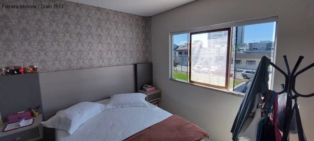 Sobrado, 6 quartos, 216 m² - Foto 3