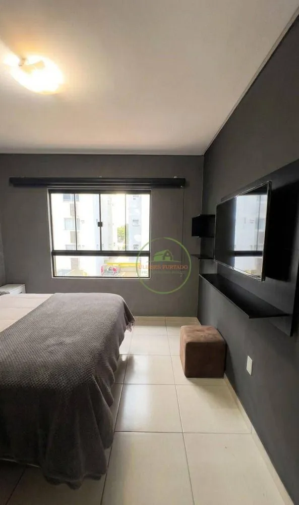 Sobrado, 2 quartos, 300 m² - Foto 1