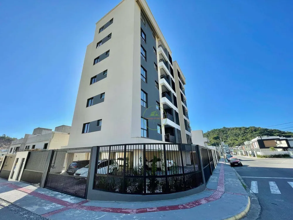 Apartamento, 3 quartos, 580 m² - Foto 1