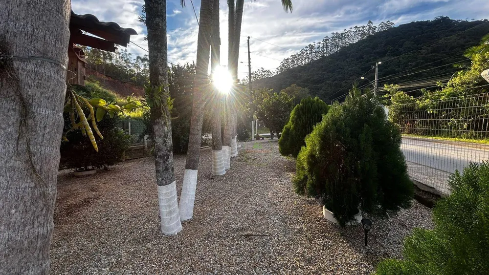 Chácara, 3 quartos, 980 m² - Foto 5