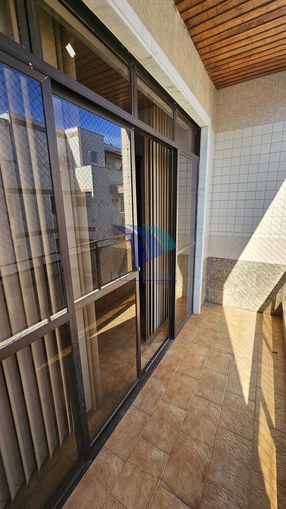 Cobertura à venda e aluguel com 5 quartos, 252m² - Foto 12