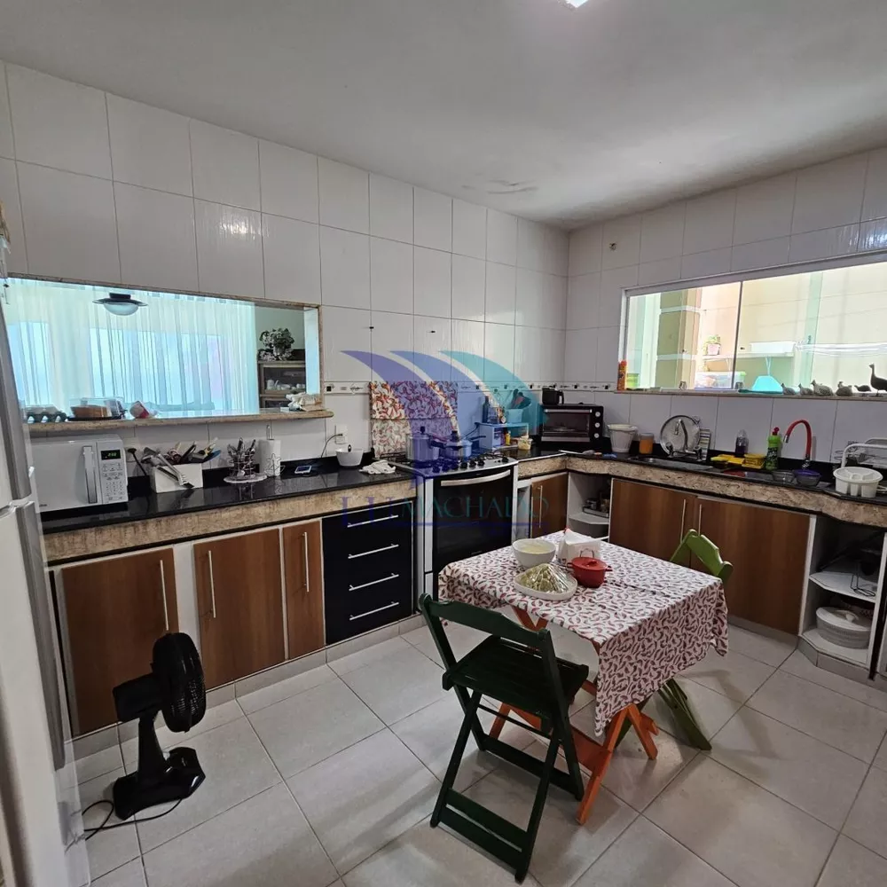 Casa, 3 quartos, 256 m² - Foto 18