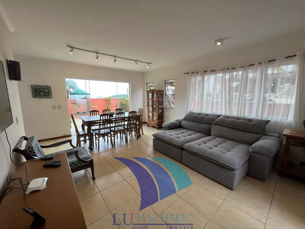 Casa, 3 quartos, 180 m² - Foto 4