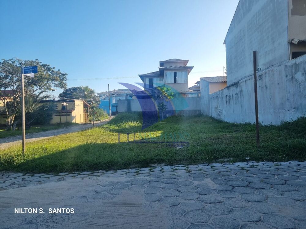 Terreno à venda e aluguel, 300m² - Foto 1