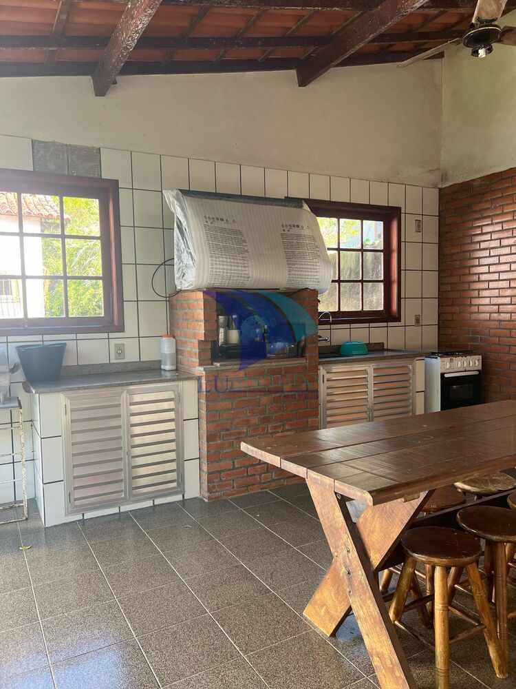 Casa à venda e aluguel com 3 quartos, 1190m² - Foto 3