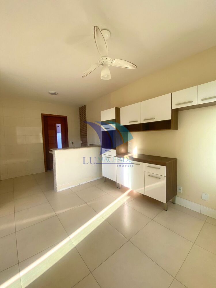 Casa à venda e aluguel com 2 quartos, 85m² - Foto 2