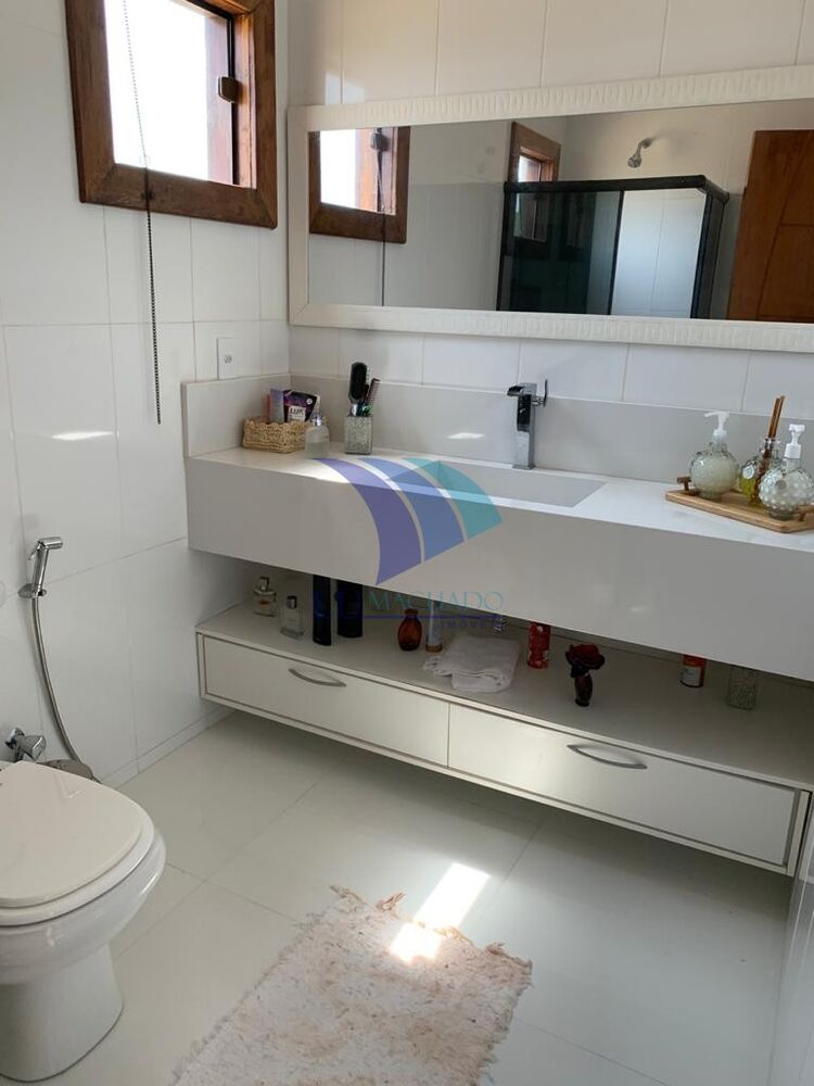 Casa à venda e aluguel com 3 quartos, 350m² - Foto 4