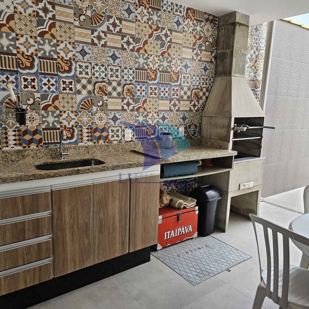 Casa à venda e aluguel com 3 quartos, 100m² - Foto 6