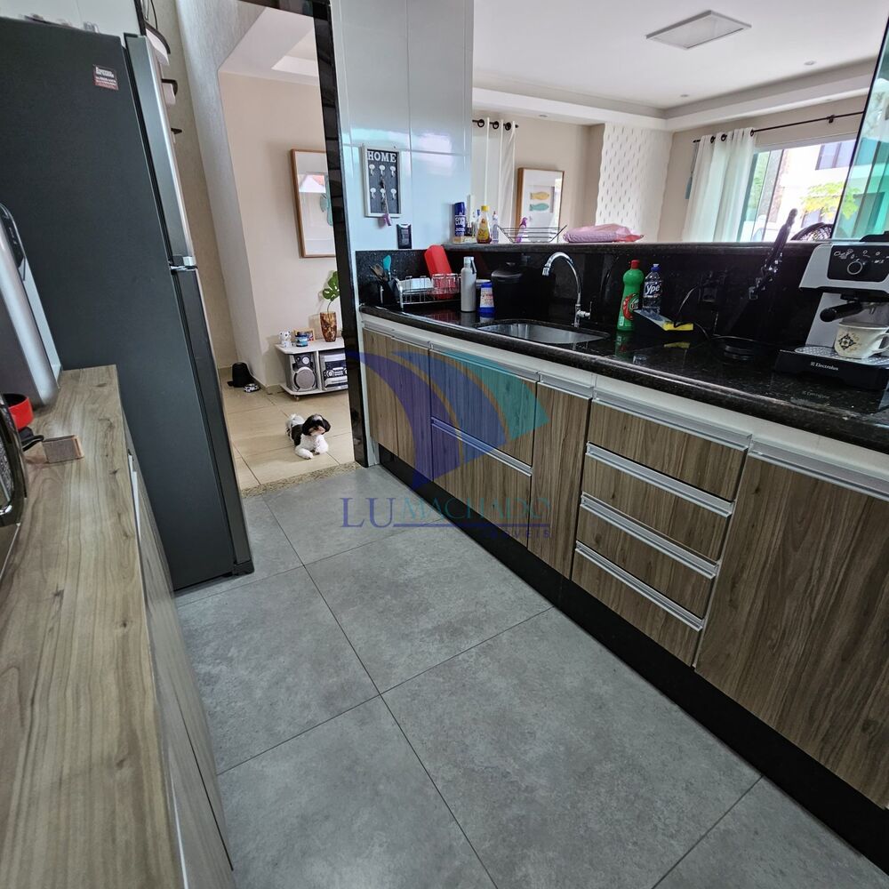Casa à venda e aluguel com 3 quartos, 100m² - Foto 14