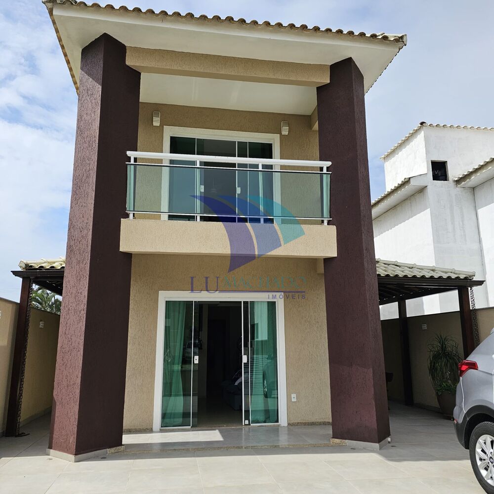 Casa à venda e aluguel com 3 quartos, 100m² - Foto 1