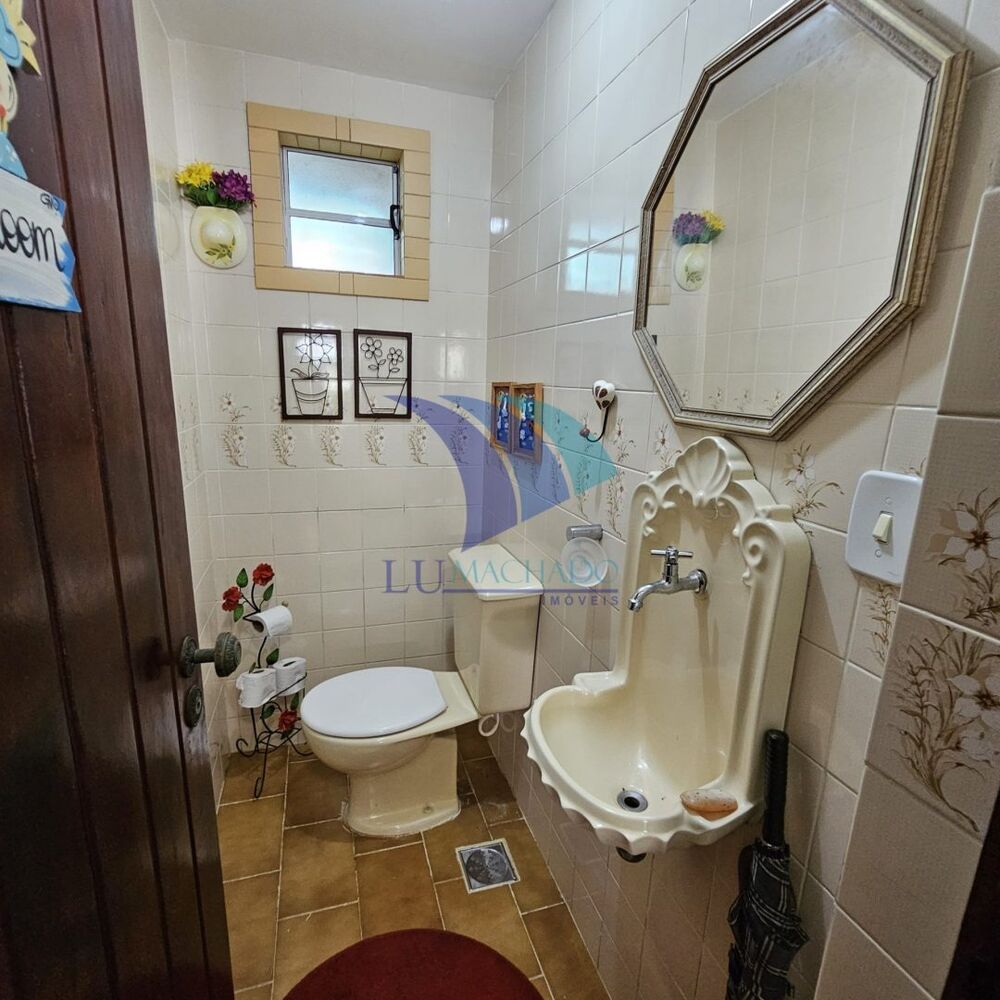 Casa à venda e aluguel com 3 quartos, 139m² - Foto 3