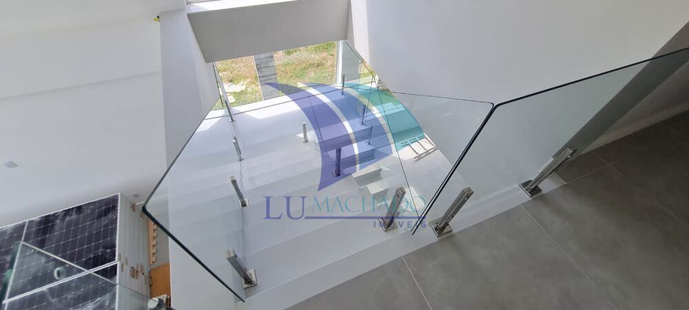 Casa à venda e aluguel com 4 quartos, 286m² - Foto 3