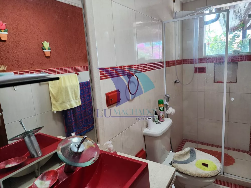 Casa, 4 quartos, 200 m² - Foto 1