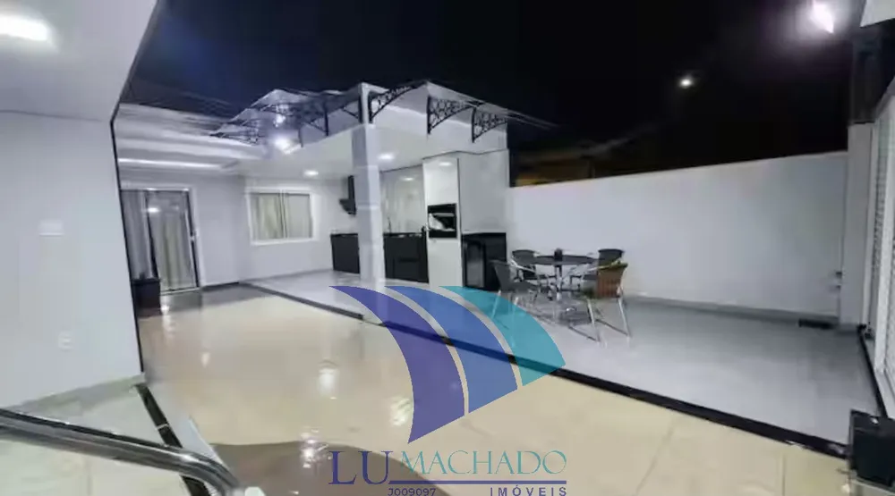 Casa, 4 quartos, 300 m² - Foto 3