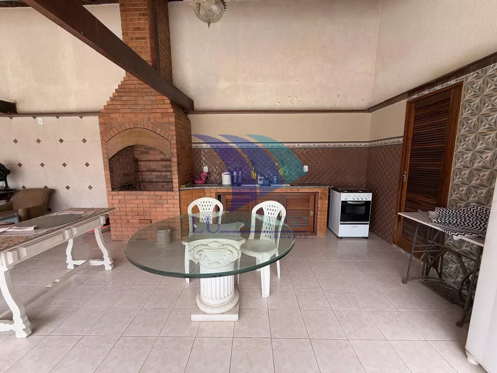 Casa, 5 quartos, 250 m² - Foto 22
