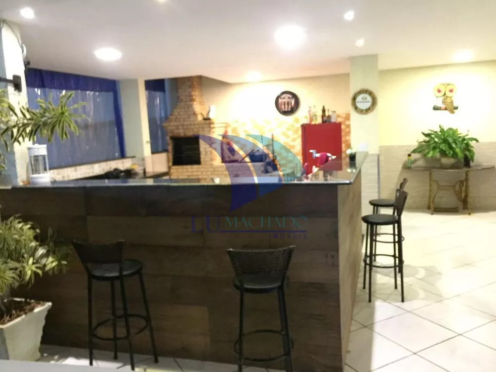 Casa, 3 quartos, 219 m² - Foto 13