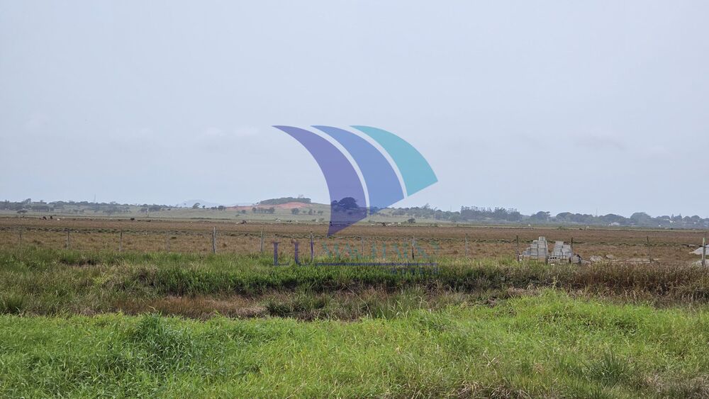 Terreno, 72 hectares - Foto 1