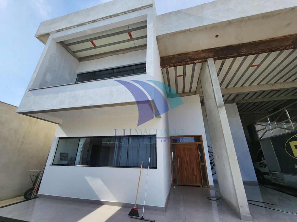Casa, 3 quartos, 250 m² - Foto 1