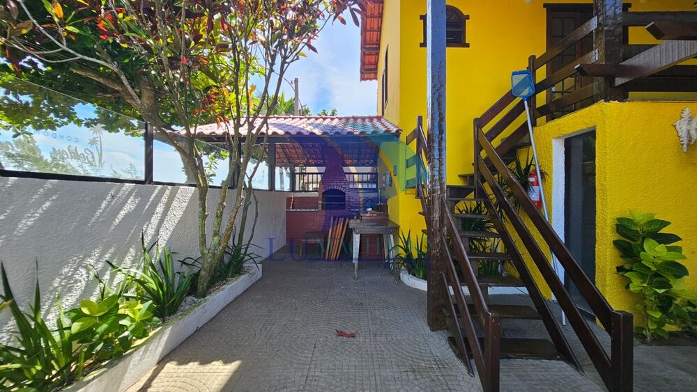 Casa à venda e aluguel com 3 quartos, 80m² - Foto 2