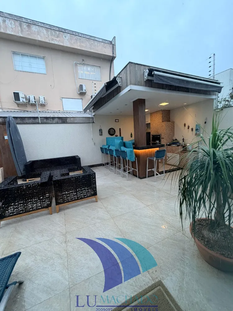 Casa, 4 quartos, 300 m² - Foto 21