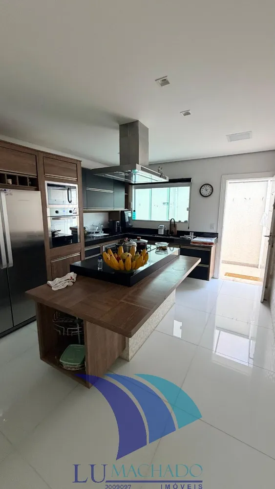 Casa, 4 quartos, 300 m² - Foto 78