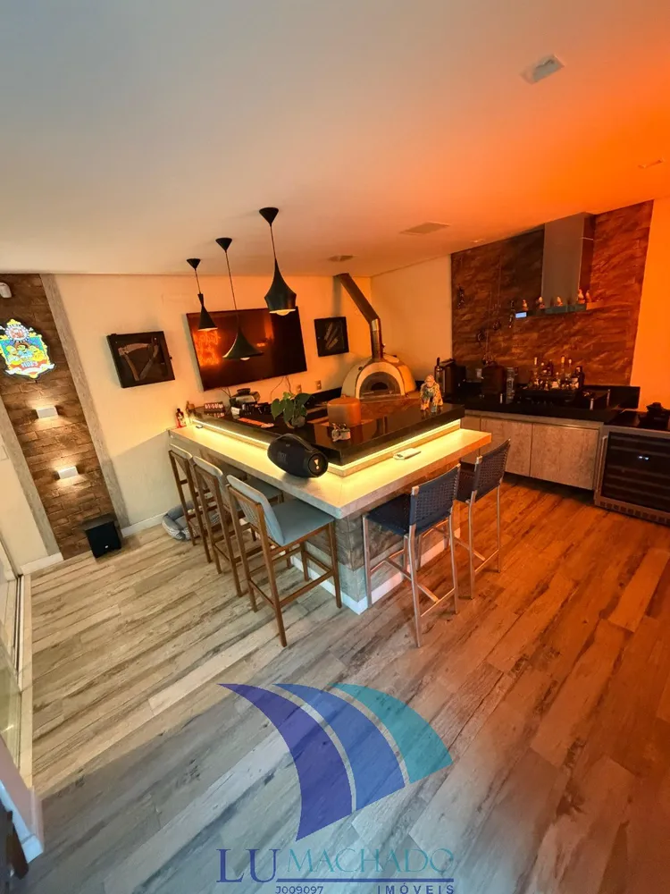 Casa, 4 quartos, 300 m² - Foto 24