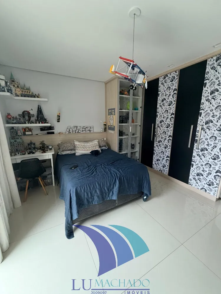Casa, 4 quartos, 300 m² - Foto 9