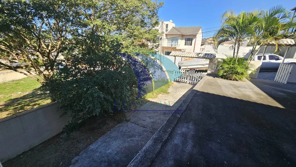 Casa, 4 quartos, 220 m² - Foto 30