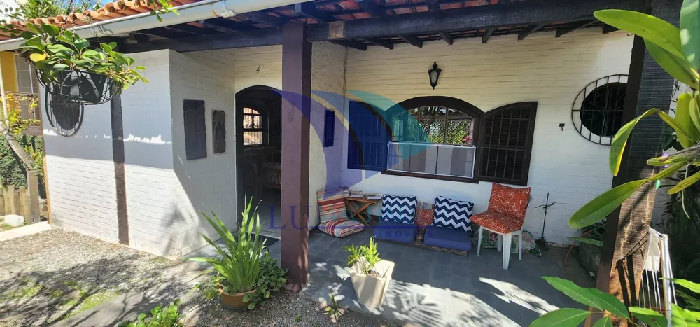 Casa, 3 quartos, 65 m² - Foto 1