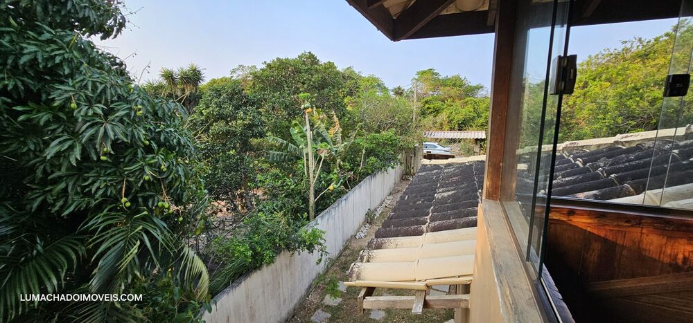 Casa à venda e aluguel com 3 quartos, 180m² - Foto 2