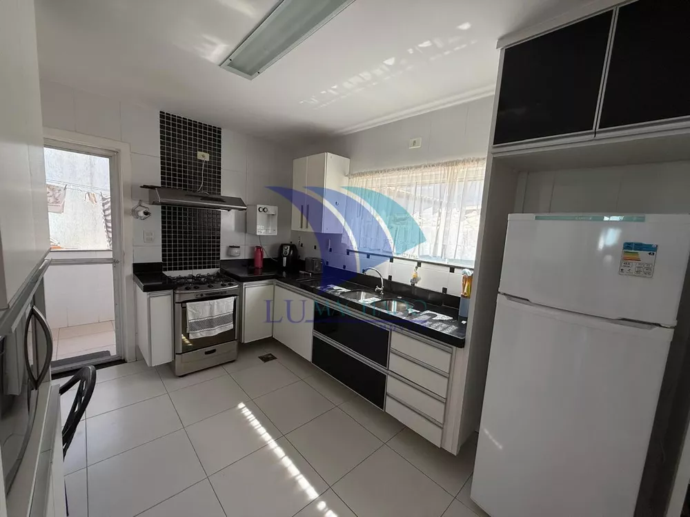 Casa, 3 quartos, 236 m² - Foto 23