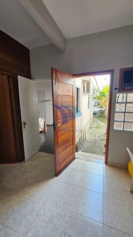 Casa, 5 quartos, 225 m² - Foto 11