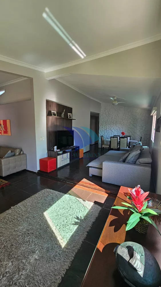 Casa, 5 quartos, 225 m² - Foto 7