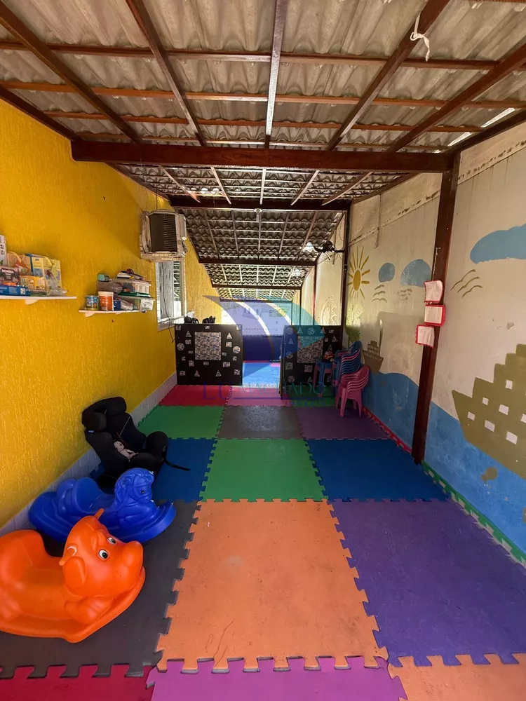 Casa, 3 quartos, 200 m² - Foto 1
