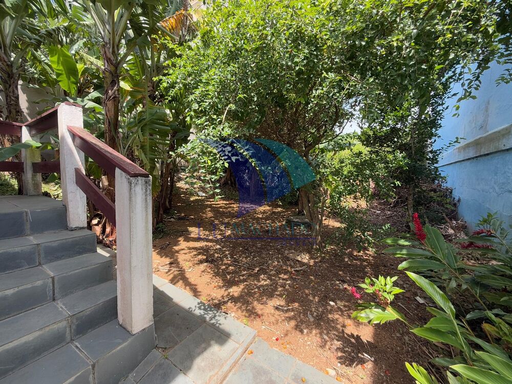 Casa à venda e aluguel com 3 quartos, 80m² - Foto 19