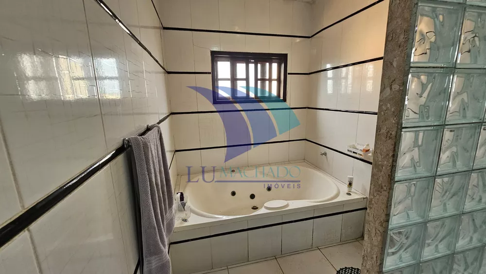 Casa, 4 quartos, 240 m² - Foto 8