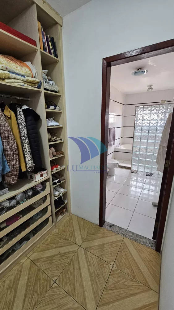 Casa, 4 quartos, 240 m² - Foto 5